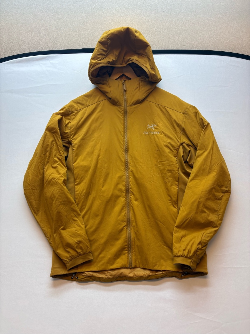 Arc’teryx Men’s Large Atom LT Hoody Mustard Yellow Insulated Full Zip Jacket